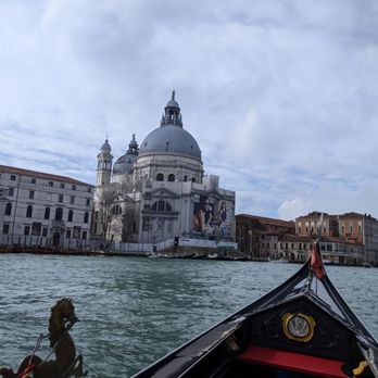 Gondel in Venedig - @endoedibles on Instagram 03/05/24 - Hotels & Travel Near Me - Venezia, VE