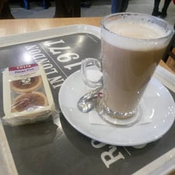 Costa Coffee - Mmmm soya milk gingerbread latte and gluten and dairy free pecan pies