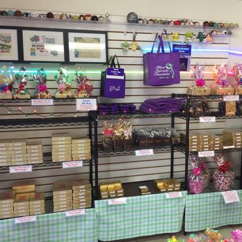 Maui Specialty Chocolates - Desserts Near Me - Kahului, Hawaii Maui Specialty Chocolates - Desserts Near Me - Kahului, Hawaii