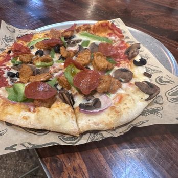 Your Pie Pizza - Lineage Supreme - Pizza Near Me - Davenport, Iowa