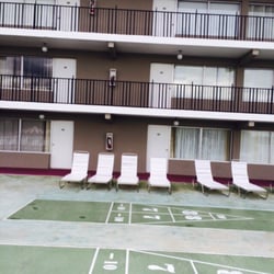 Does this look like a resort