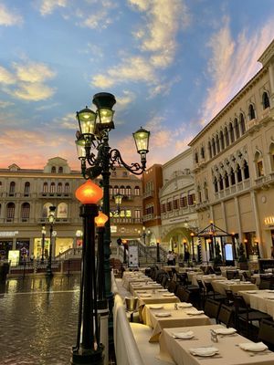 The Venetian Las Vegas by null