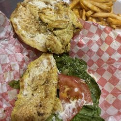 Muncheez - Grilled Chicken Sandwich