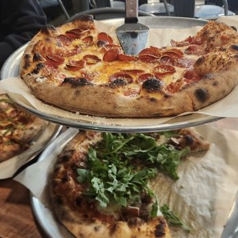 Solamente Pizza - Pepperoni and veggie pizzas - Pizza Near Me - Las Vegas, Nevada Solamente Pizza - Pepperoni and veggie pizzas - Pizza Near Me - Las Vegas, Nevada