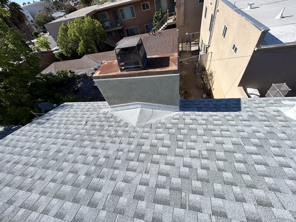 Slide of Hernandez Roofing