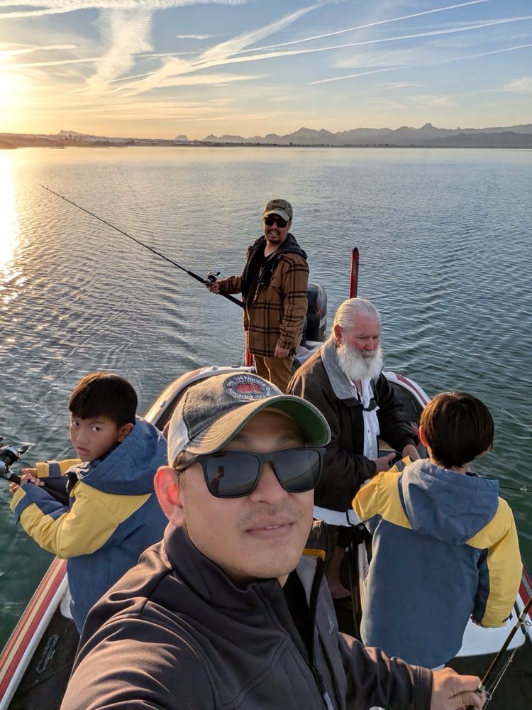 Ron's Fishing Guide Service Logo