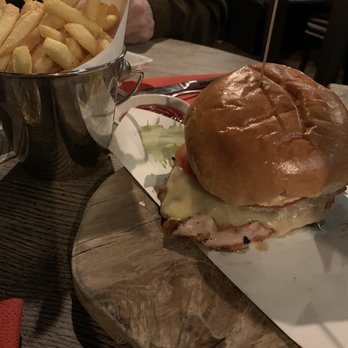 Waterfront London - Steakhouses Near Me - Vauxhall, XGL Waterfront London - Steakhouses Near Me - Vauxhall, XGL