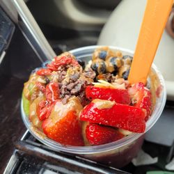 Cocobowlz - This is the  Unforgettabowlz.  It's delicious.   Has fresh fruit and plenty of nuts.  Nice treat for myself.