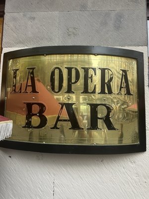 La Opera by null