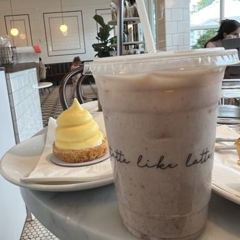 Tatte Bakery & Cafe | Ridgewood - Ginger date latte - Bakeries Near Me - Ridgewood, New Jersey