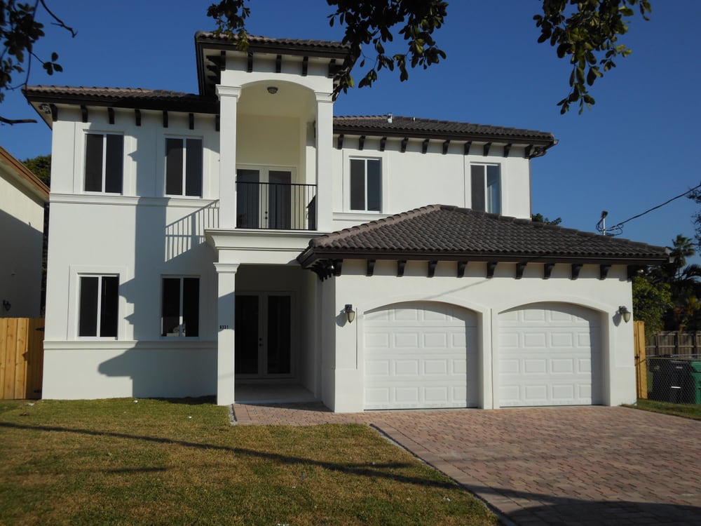 Slide of Estrada Roofing