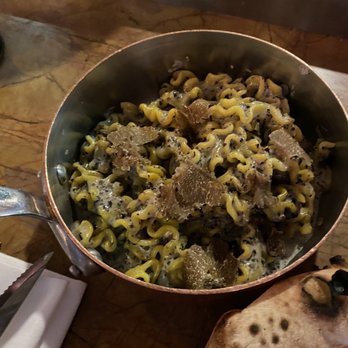 Pink Mamma - Truffle pasta - Steakhouses Near Me - Paris, 75 Pink Mamma - Truffle pasta - Steakhouses Near Me - Paris, 75