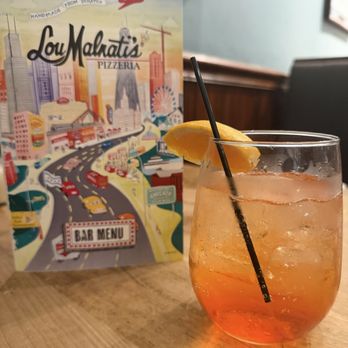Lou Malnati's Pizzeria - Pizza Near Me - Schaumburg, Illinois