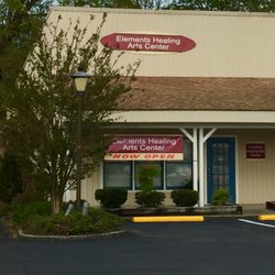 Elements Healing Arts Center - Swedish / Deep Tissue Massage