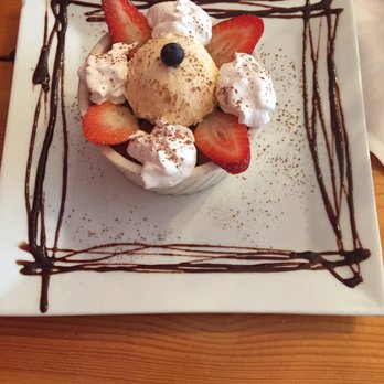 Cafe Polonia - Apple cobbler - Polish Near Me - Boston, Massachusetts