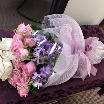Pink Florist - Custom order bouquet for medical school graduation - Florists Near Me - Los Angeles, California
