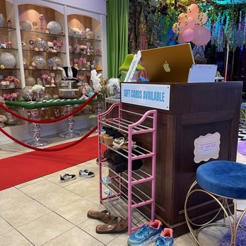 Storybook Station - Front check in, leave your shoes out of the space - Venues & Event Spaces Near Me - Kaneohe, Hawaii Storybook Station - Front check in, leave your shoes out of the space - Venues & Event Spaces Near Me - Kaneohe, Hawaii