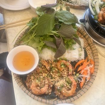 Saigon Kitchen - Bánh hỏi tôm thịt nướng - Vietnamese Near Me - San Jose, California Saigon Kitchen - Bánh hỏi tôm thịt nướng - Vietnamese Near Me - San Jose, California