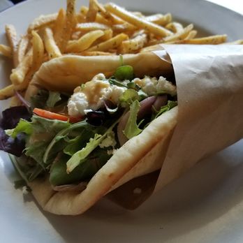 Kentro Greek Kitchen - Lamb pita - Greek Near Me - Fullerton, California Kentro Greek Kitchen - Lamb pita - Greek Near Me - Fullerton, California