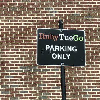 Ruby Tuesday - American Near Me - Greensboro, North Carolina