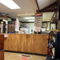 Alvin Ord's Sandwich Shop No 2 - Interior-clean, simple!