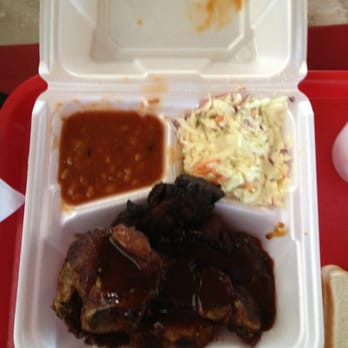 Toms Barbeque - Burned rib tips. Yuk - Barbeque Near Me - Memphis, Tennessee
