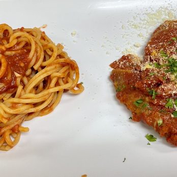 Spaghetto - Chicken Parmigiana - Italian Near Me - Davie, Florida Spaghetto - Chicken Parmigiana - Italian Near Me - Davie, Florida