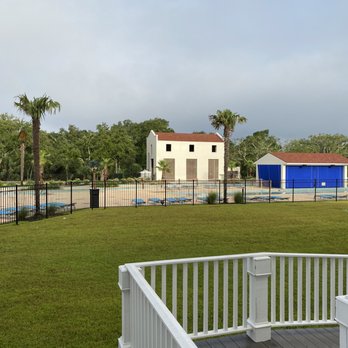Oasis Resort - More views of swim up bar. It also has a lazy river which I forgot to picture. - Resorts Near Me - Gulfport, Mississippi Oasis Resort - More views of swim up bar. It also has a lazy river which I forgot to picture. - Resorts Near Me - Gulfport, Mississippi