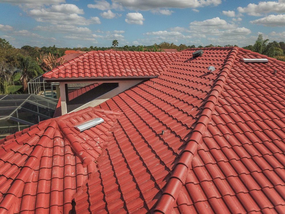 Slide of Rainier Roofing