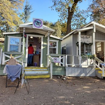Oak Tree Mountain - Amusement Parks Near Me - Oak Glen, California