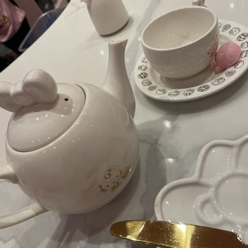 Hello Kitty Cafe - Cafes Near Me - Irvine, California Hello Kitty Cafe - Cafes Near Me - Irvine, California
