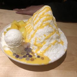 Mango Milk shaved ice