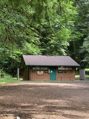 Log Cabin Resort by null