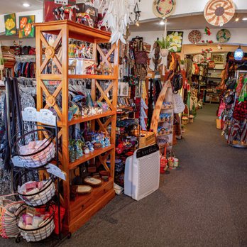 Earths Treasures - Jewelry Near Me - Willits, California Earths Treasures - Jewelry Near Me - Willits, California
