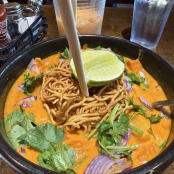 Siam Thai House - Khao soi - Thai Near Me - Napa, California