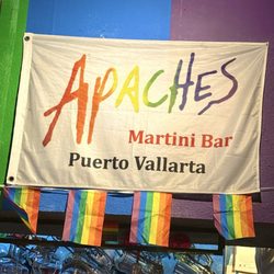 Apaches Martini Bar