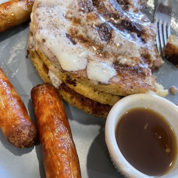Belly Cake - Cinnamon Roll Pancakes - Pancakes Near Me - Bayside, New York Belly Cake - Cinnamon Roll Pancakes - Pancakes Near Me - Bayside, New York