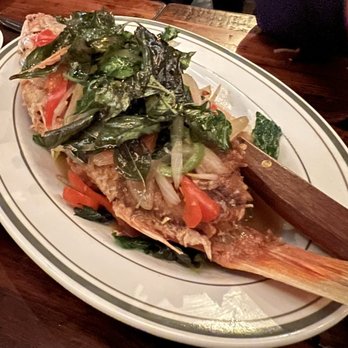 Ros Niyom Thai Restaurant - Red snapper with basil sauce - Thai Near Me - New York, New York