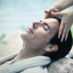 May I Groom You - Scalp treatments and Massages with Hot stones and Hot towels