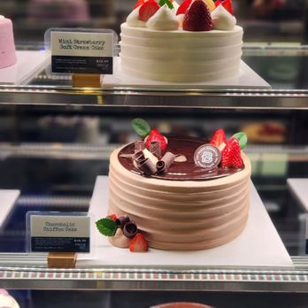 Paris Baguette - Bakeries Near Me - Carlsbad, California Paris Baguette - Bakeries Near Me - Carlsbad, California