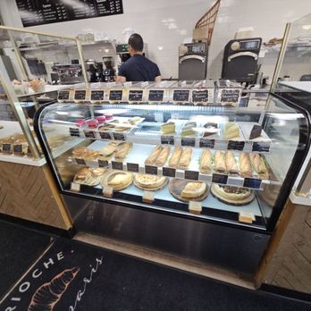 Brioche de Paris - Today's Choices of Baked Goodies - French Near Me - Walnut Creek, California Brioche de Paris - Today's Choices of Baked Goodies - French Near Me - Walnut Creek, California