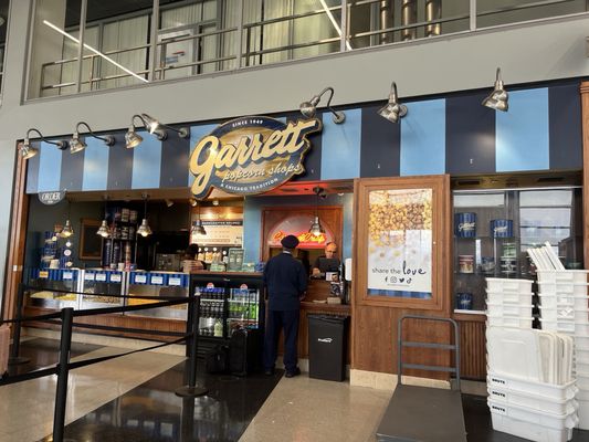 Garrett Popcorn Shops by null