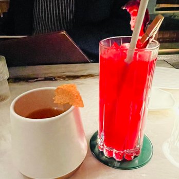 Le Jardinier - His and hers cocktails - French Near Me - Houston, Texas
