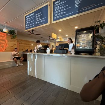 Amy's - Coffee & Tea Near Me - Newport, Rhode Island