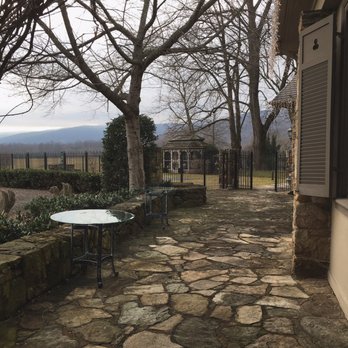 Glen Gordon Manor - Bed & Breakfast Near Me - Huntly, Virginia