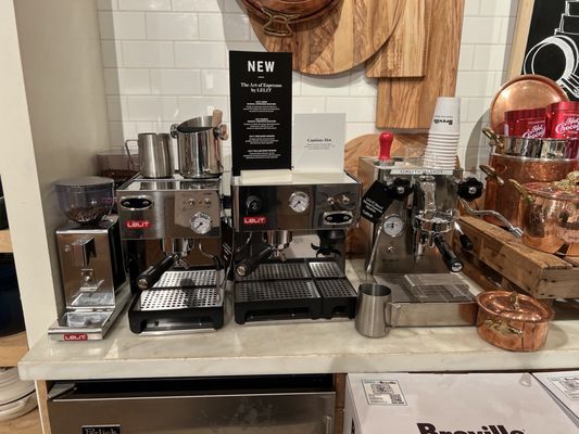 Williams-Sonoma by null