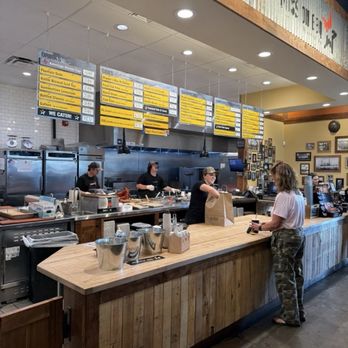 Mission BBQ - Order at the counter - Barbeque Near Me - Dayton, Ohio