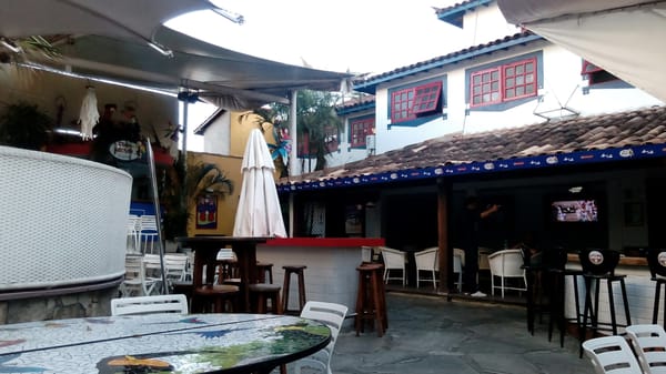 Chez Michou: Crepe, Crepe doce, Crepe salgado, Lanche, Drinks, Delivery, Búzios by null