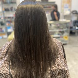 Maxi Hair Salon