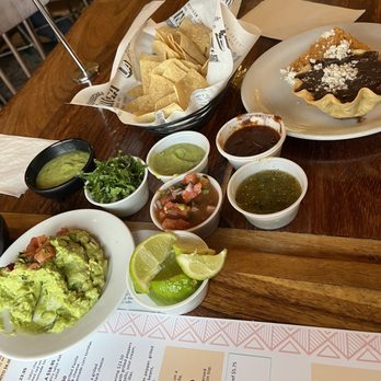 Los Agaves - Tacos Near Me - Santa Barbara, California